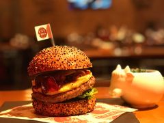 -FAT COW(虹梅路店)