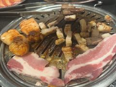 -炽城·烤肉名家(鸿达中央广场店)
