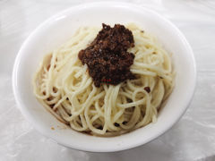 素椒杂酱面-明红蹄花(糍粑店街店)