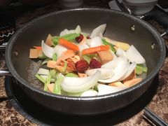 -猪啊牛呀羊啊铜盘烤肉(正大广场店)