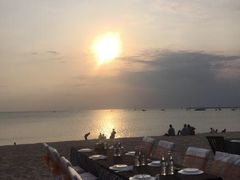 -金巴兰海滩烛光bbq