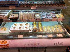 -皇冠幸福里动物奶油生日蛋糕(常青中路店)