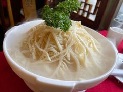 -山城年华老火锅(玉林店)