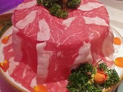 -海底捞火锅(中商百货夜宵主题店)