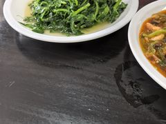 -曾氏肥肠馆(凯瑞雅居店)