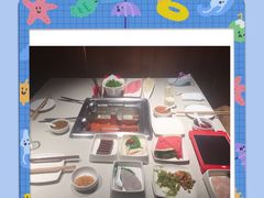 -海底捞火锅鲜切牛肉主题店(长寿路店)