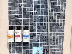 -三亚湾海居铂尔曼度假酒店