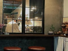 -Double cafe