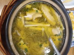 -品鲜村农家菜·阳澄湖大闸蟹(总店)