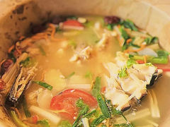 -抚仙湖生态石锅鱼野生菌(告庄店)