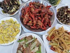 -丹水桥地锅鱼·翘嘴鲌·地方特色全鱼宴(丹江口大坝店)