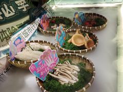 -芸山季·云南山珍菌火锅(人民广场来福士店)