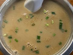 咸豆浆-何太太馄饨面铺(大浒东苑店)