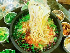 牛肉饵丝-浩海火燒雲傣家菜(静安芮欧店)