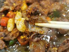 鸡心-老东镇啤酒屋海鲜加工·蒸汽海鲜·海鲜烧烤(台东店)