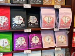 -华联发展销售中心(十月初五街店)