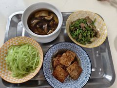 -悦芽照护月嫂+育儿嫂(杭州店)
