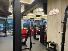 器械区-Vamos巴猫司健身中心(五角场店)