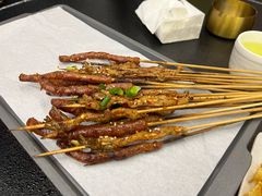 -范二妹独特烧烤夜宵城(宜宾总店)