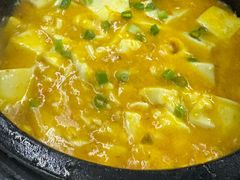 蟹黄烩豆腐-银都上海菜馆(粤海东路店)