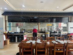 -叶存利海鲜大馅饺子(海宁路总店)