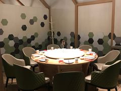 包厢-红樱桃·欢乐餐厅(太原里店)