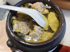 -蔼若春.传承三十年云南菜(金碧公园店)
