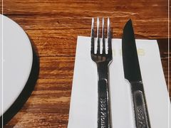 -1886德国汽车餐厅(外滩十六铺码头店)