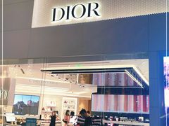 -Dior迪奥(上海世茂广场店)