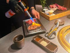 -铭牛烧肉·和牛海鲜自助(高新月牙湖店)