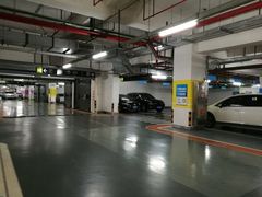 -龙湖虹桥天街-停车场