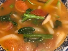三鲜面疙瘩-手抄板凳江南菜(湖滨商业街店)
