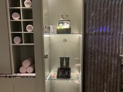 -浅深(世茂滨江精品店)