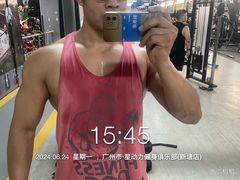 -星动力健身俱乐部(新塘店)