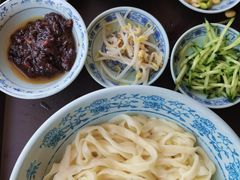 老北京炸酱面-门框胡同百年卤煮(新街口店)