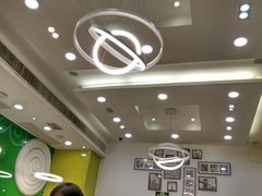 大堂-佰搭果·广式茶餐厅(西华路店)