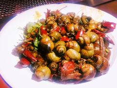 -马路牙子地桌烤肉(工体店)