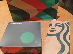 -星巴克(洛阳中州路王府井店)