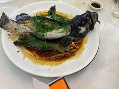 -覃记海鲜美食餐厅