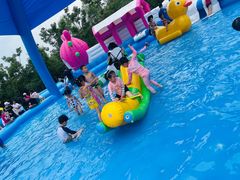 -季高兔窝窝亲子园(上海薰衣草公园店)