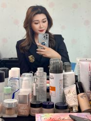 -红馆妆造(中央大街店)