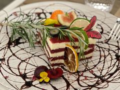 -Mark&Mars Restaurant