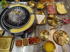 -胡悦里韩式烤肉(芝罘万达广场店)