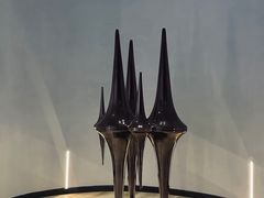 -涨巢·潮玩水疗局