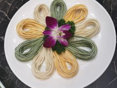 -秦宝雪花牛肉养生火锅(大兴九臻店)