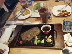 -必胜客(唐百友谊店)