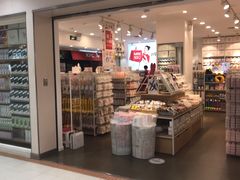 -家乐福(川沙店)