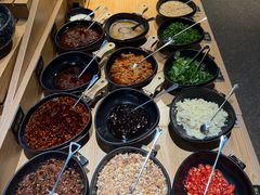 -爱伲PLUS·牛肉海鲜自助火锅(融创店)