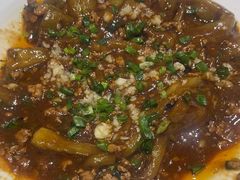 -六泰居·尔滨地标·东北菜(泰山路店)