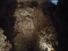 -怀托摩萤火虫洞